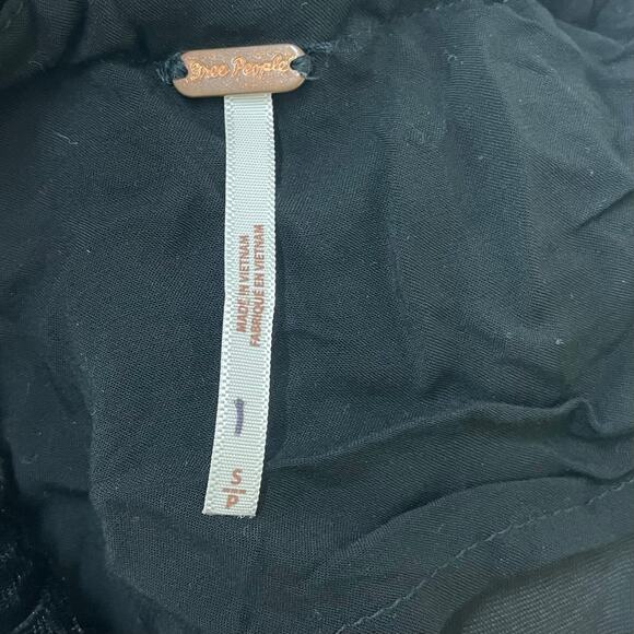 Free People Black Velvet Size S Wide Leg Drawstring Back Boho Weekender Overalls - Picture 9 of 12